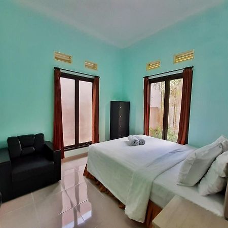 Villa 3 Bedroom Edelweis No. 7 Near Museum Angkut Batu  Esterno foto